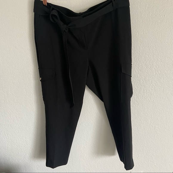 NWT Loft Cargo Pants Size 18 Black, Gold Hardware - Picture 3 of 7